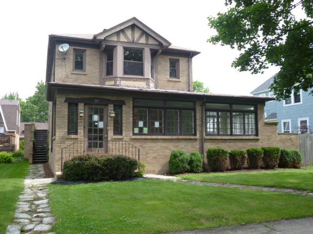 717 Oneida St., Joliet, IL 60435