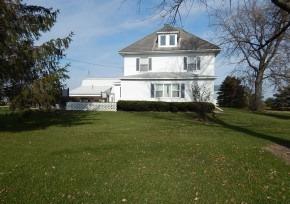 1636 E 1500 N Rd., Roberts, IL 60962