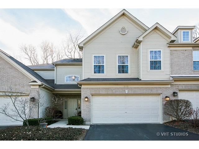 2737 Cobblestone Dr. #B, Crystal Lake, IL 60012