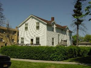 2707 Commercial Ave., South Chicago Heights, IL 60411