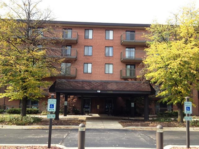 6443 Clarendon Hills Rd. #404F, Willowbrook, IL 60527