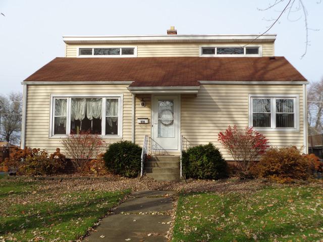 679 First St., Crete, IL 60417
