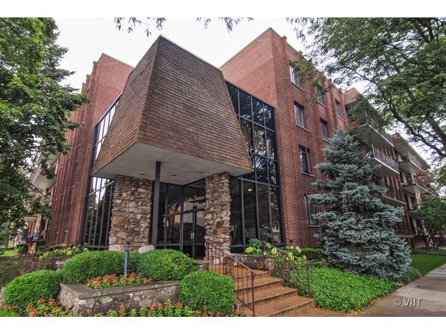 5200 Oakton St. #205, Skokie, IL 60077