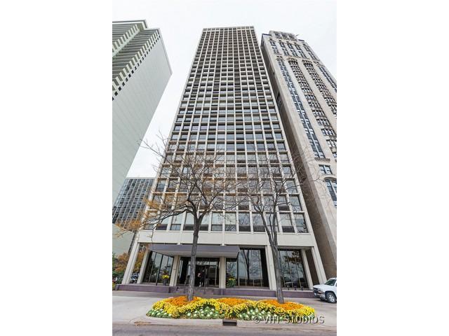 1240 N Lake Shore Dr. #18B, Chicago, IL 60610