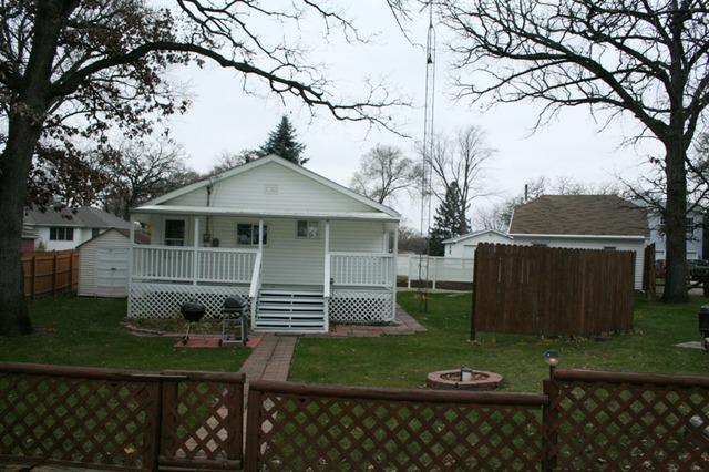 522 Clement Lodge Rd., Mchenry, IL 60051