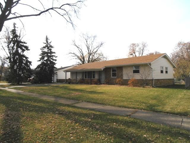 1220 Hemlock Dr., Elk Grove Village, IL 60007