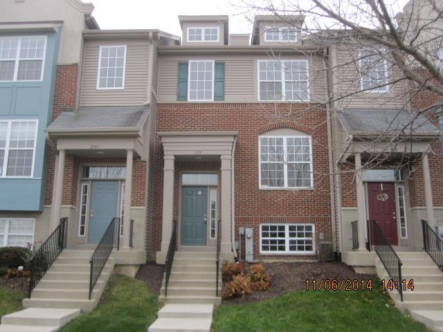209 Station Park Cir., Grayslake, IL 60030