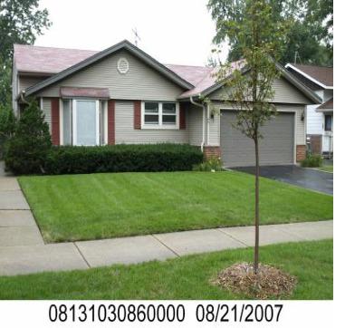 210 Shannon Ct., Des Plaines, IL 60016