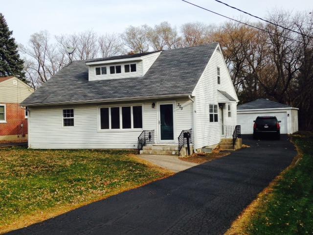 305 Illinois St., Crystal Lake, IL 60014