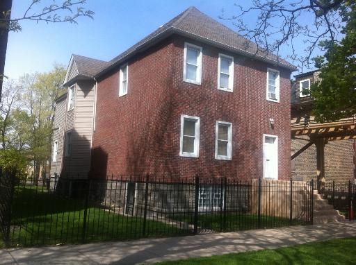 5916 S Michigan Ave., Chicago, IL 60637