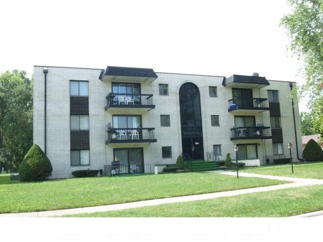 5715 W 129th St. #1A, Crestwood, IL 60445