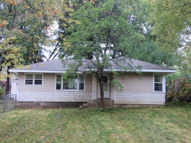 17952 W Greentree Rd., Grayslake, IL 60030
