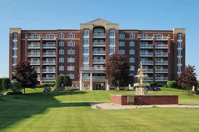 7061 W Touhy Ave. #703, Niles, IL 60714