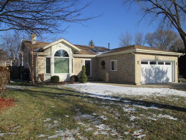 310 W Devon Ave., Roselle, IL 60172