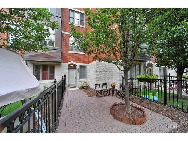 312 E 17th St., Chicago, IL 60616