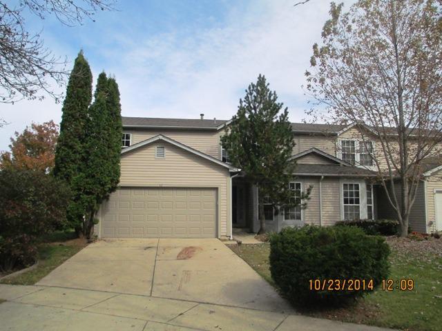 16 Dorchester Ct., Streamwood, IL 60107