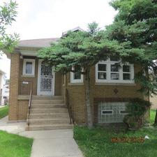 6151 N Nagle Ave., Chicago, IL 60646