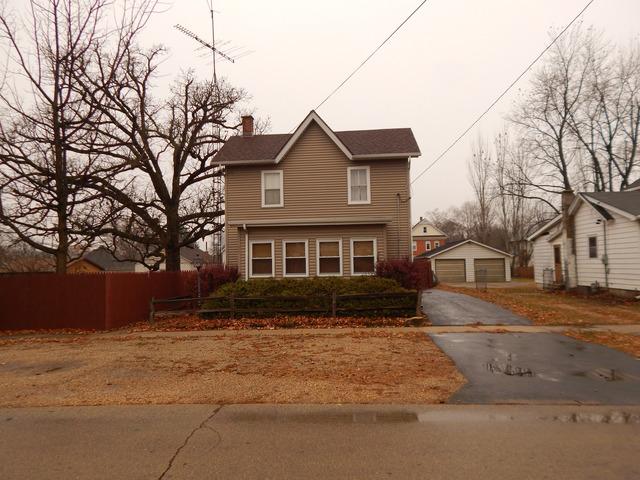 213 N May St., Hinckley, IL 60520