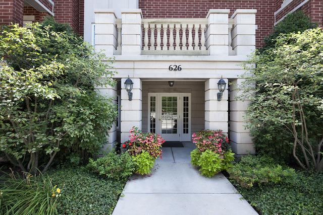 626 Homewood Ave. #304, Highland Park, IL 60035
