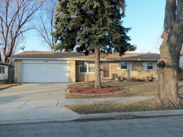 2209 W Acres Rd., Joliet, IL 60435