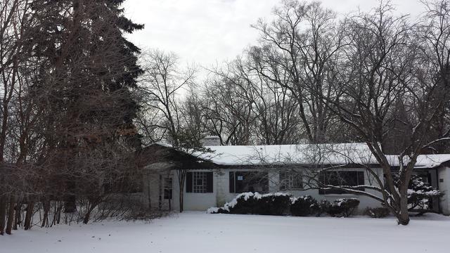 19W141 Rochdale Cir., Lombard, IL 60148