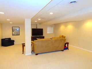 4920 Kings Way West, Gurnee, IL 60031