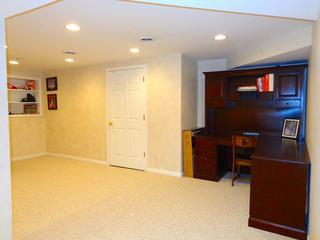 4920 Kings Way West, Gurnee, IL 60031