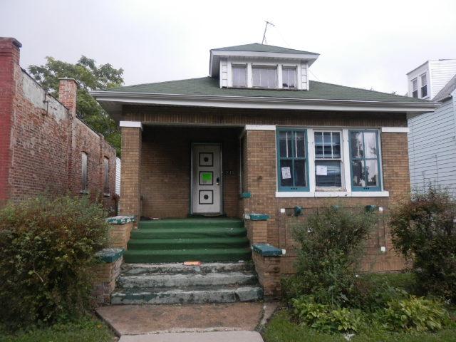 9215 S Greenwood Ave., Chicago, IL 60619