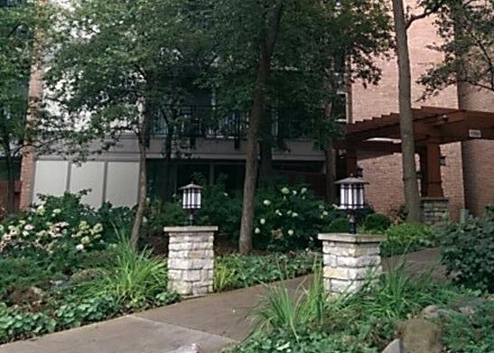 5900 Oakwood Dr. #4A, Lisle, IL 60532