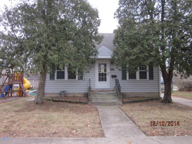 214 S 10th St., Dekalb, IL 60115