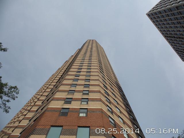 3660 N Lake Shore Dr. #2108, Chicago, IL 60613