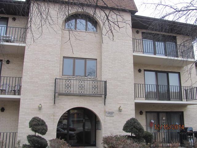 9521 S 53rd Ave. #3S, Oak Lawn, IL 60453
