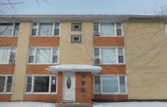 8751 W 79th St. #2, Justice, IL 60458