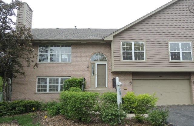 8049 Capra Tr., Darien, IL 60561