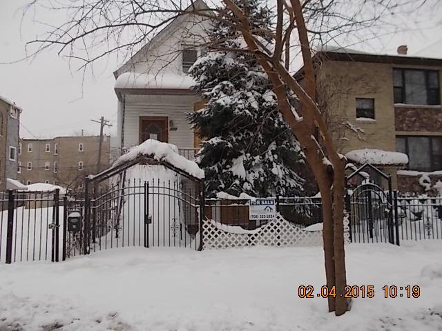 2977 N Ridgeway Ave., Chicago, IL 60618