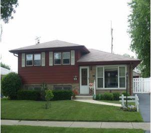 1081 Stockton Ave., Des Plaines, IL 60018