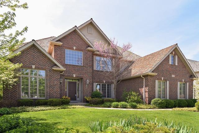 692 Waters Edge Dr., South Elgin, IL 60177