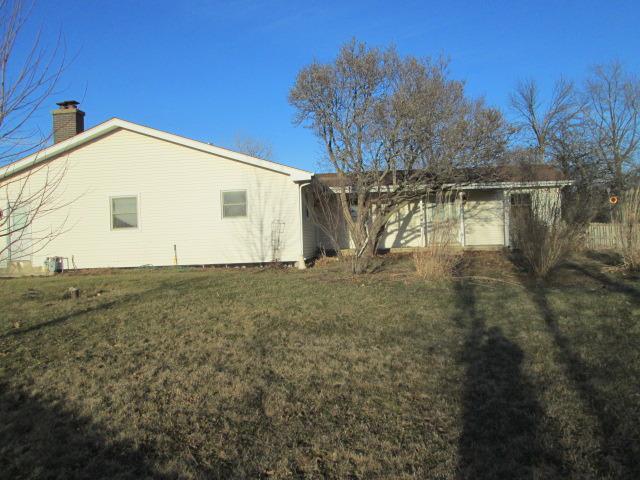 3437 Wolfs Crossing Rd., Oswego, IL 60543