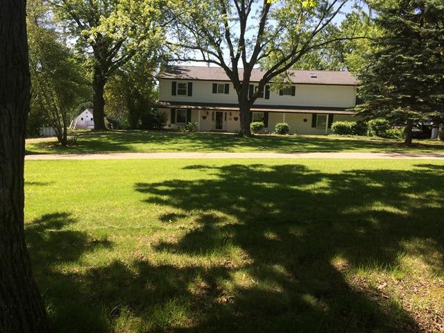 6411 Round Up Rd., Mchenry, IL 60050