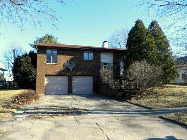 1716 Ironwood Dr., Sycamore, IL 60178