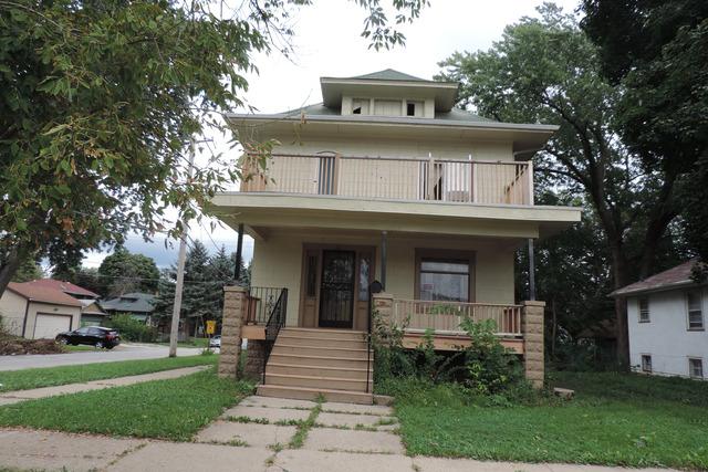 719 N 8th Ave., Maywood, IL 60153