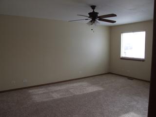 17750 W Premier Dr. #1C, Gurnee, IL 60031