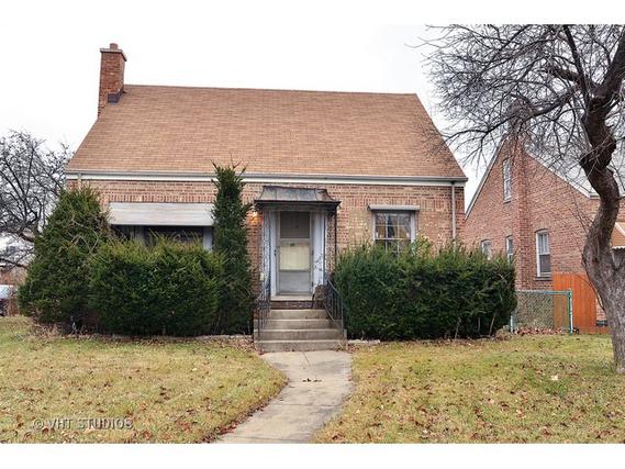 5057 N Nagle Ave., Chicago, IL 60630