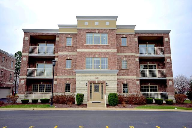 401 W Pierce Rd. #201, Itasca, IL 60143