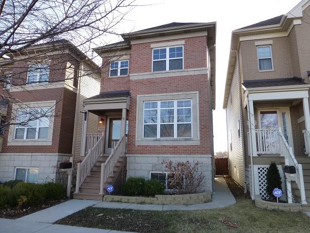 2533 W Grenshaw St., Chicago, IL 60608