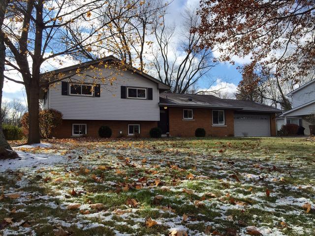 23W039 Hackberry Dr., Glen Ellyn, IL 60137