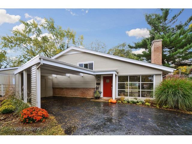3522 Hillside Rd., Evanston, IL 60201