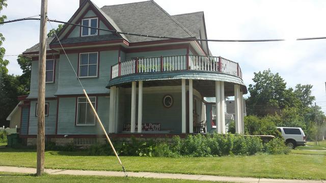 510 N 7th St., Dekalb, IL 60115