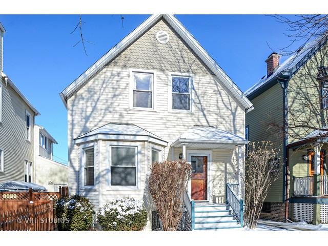 1830 W Belle Plaine Ave., Chicago, IL 60613