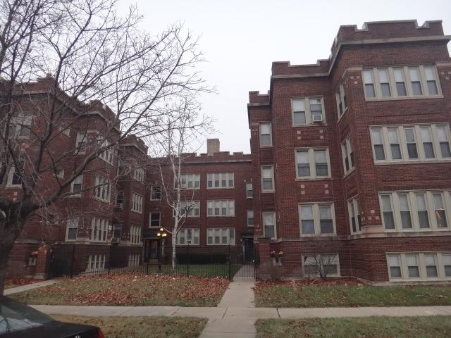 10 N 3rd Ave. #3W, Maywood, IL 60153